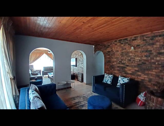 3 BEDROOM HOUSE FOR SALE IN WALDRIFT